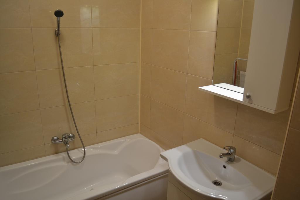Apartament Antonia Summerland Mamaia Ngoại thất bức ảnh