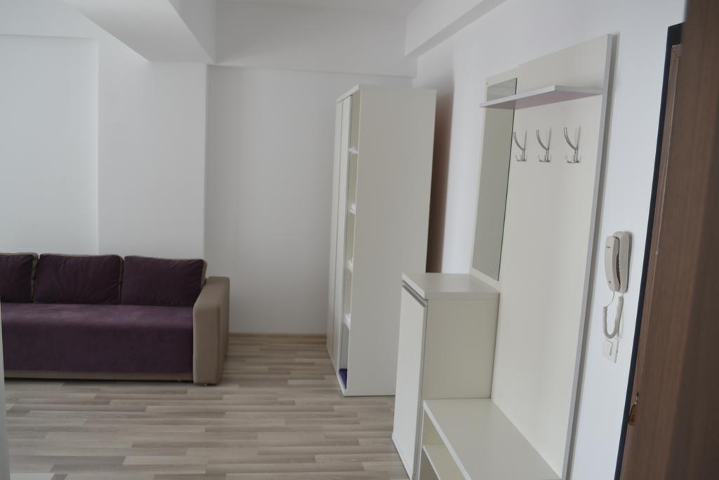 Apartament Antonia Summerland Mamaia Ngoại thất bức ảnh