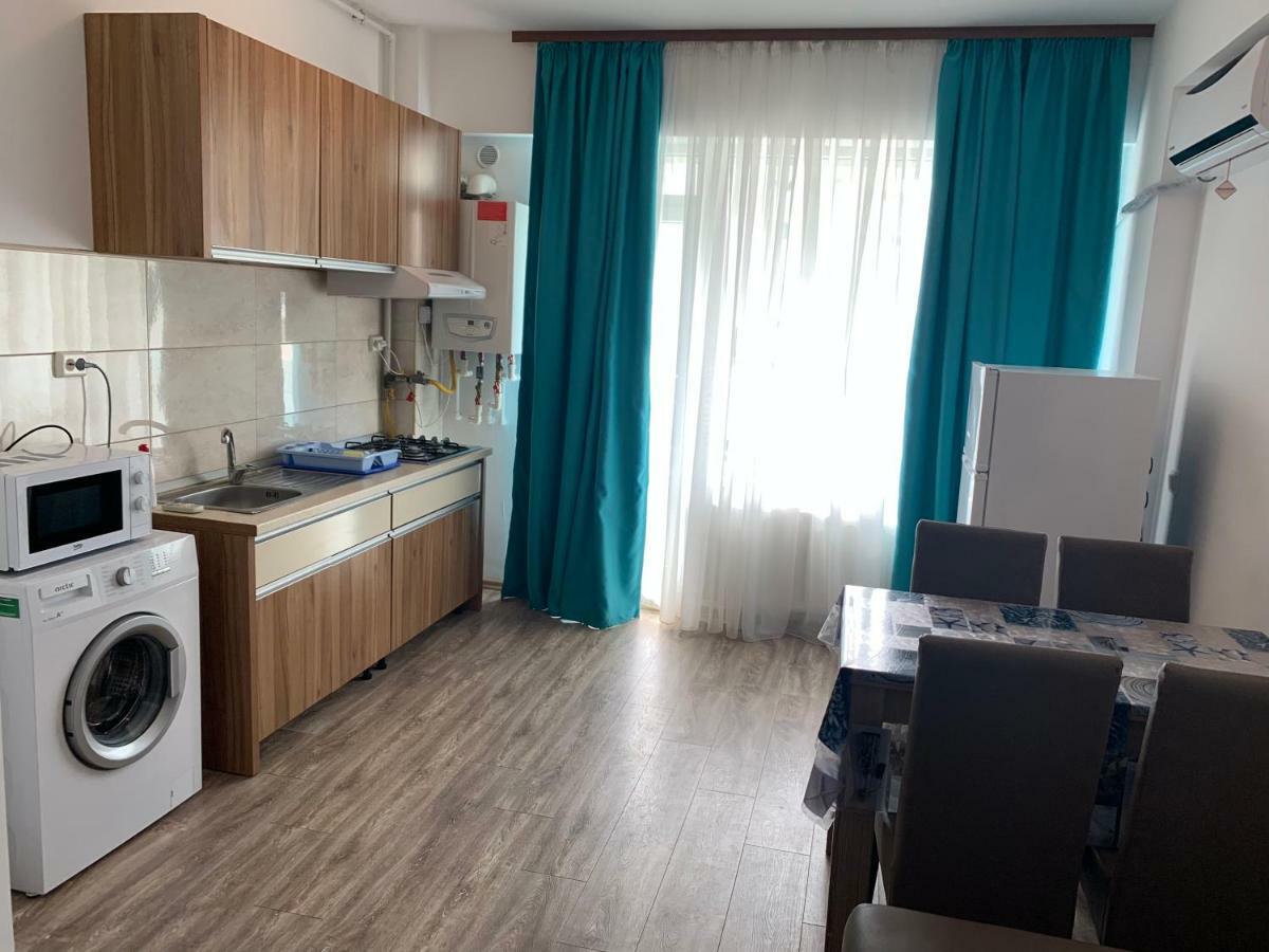 Apartament Antonia Summerland Mamaia Ngoại thất bức ảnh